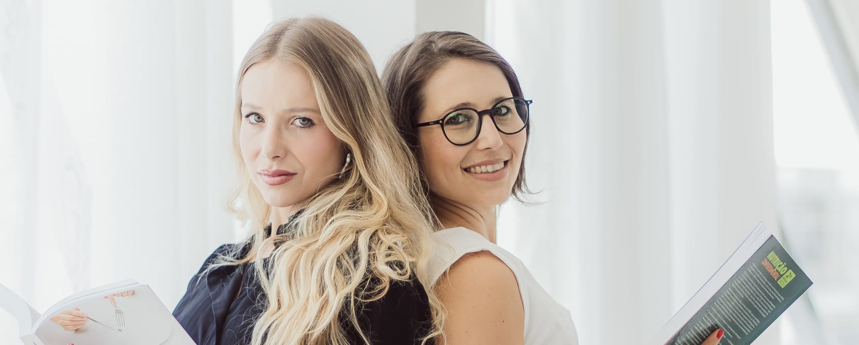 Carolina e Bianca Pavani lado a lado